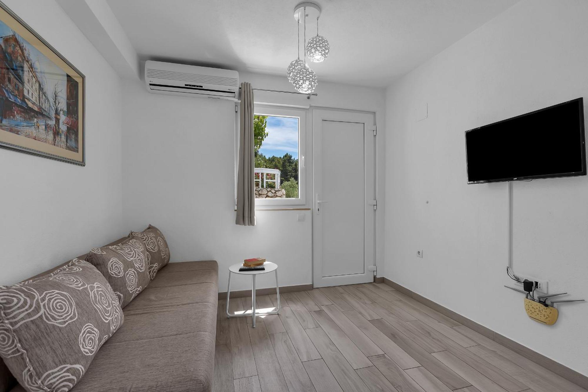 Apartments Villa Katarina Tučepi Habitación foto