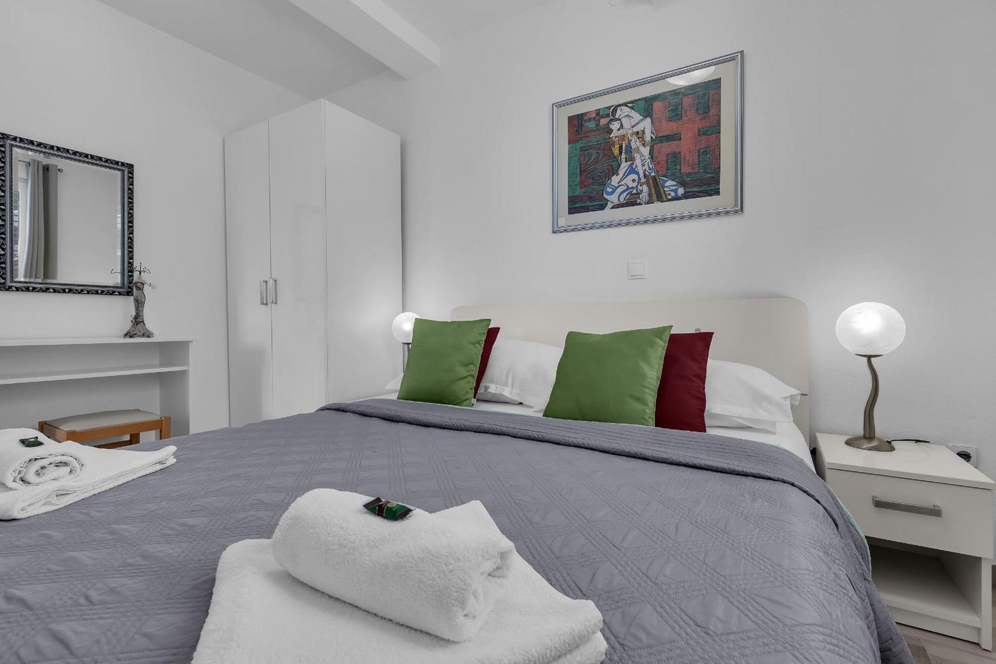 Apartments Villa Katarina Tučepi Habitación foto